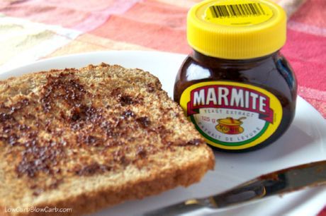 42. Toast z maslom in marmitom, Velika Britanija